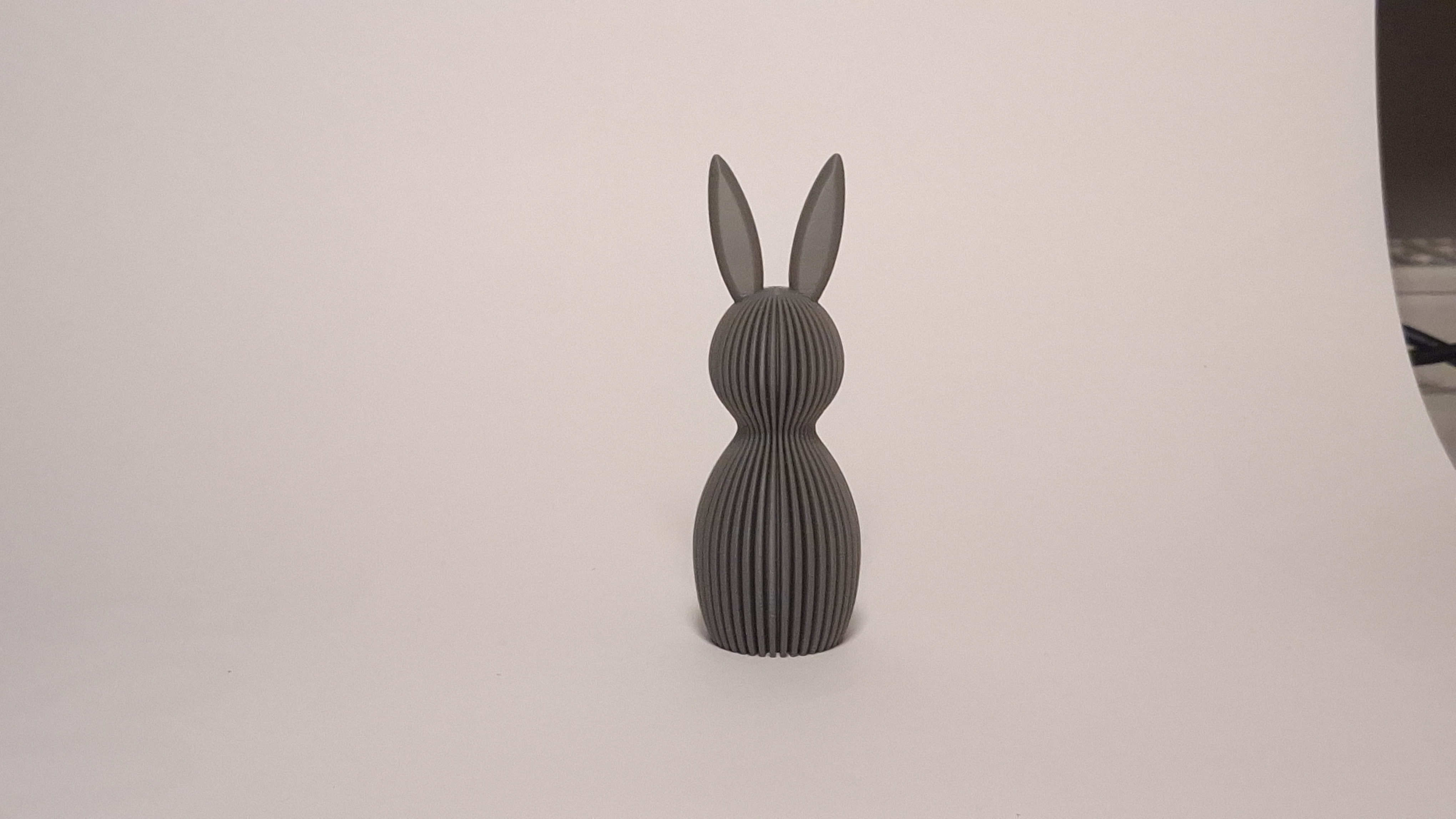 <morderner Osterhase>